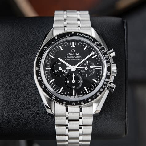 Omega Speedmaster professional sapphire